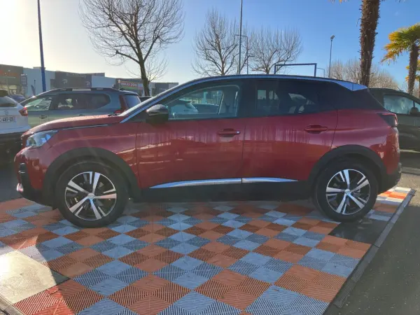 Peugeot 3008 BlueHDi 130 BV6 ALLURE Toit Noir - Photo 3