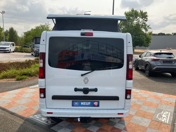 Renault ANTILOPE VAN 2.0 dCi 150 EAG9 FLEX 5 CONFORT Int SERA - Photo 4
