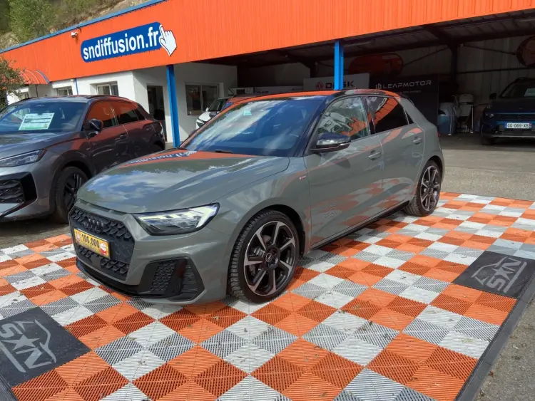 Audi A1 SPORTBACK 35 TFSI 150 S-Tronic S-LINE Caméra JA18
