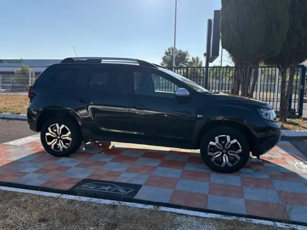 Dacia DUSTER 1.3 TCE 150 EDC PRESTIGE - Photo 4